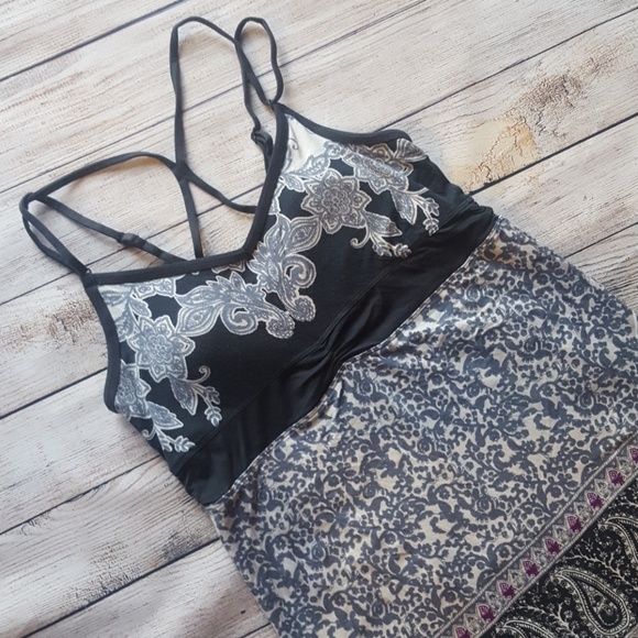 Athleta Tops - Athleta Paisley Majestic Strappy Tunic Yoga Tank